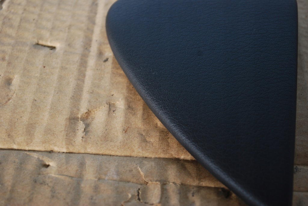 фото №4, Заглушка обшивка ліва audi a8 d3 4e1868981