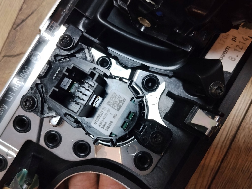 фото №10, Решётка средняя обдув панели консоли dekor bmw 6 f12 f13 9197486