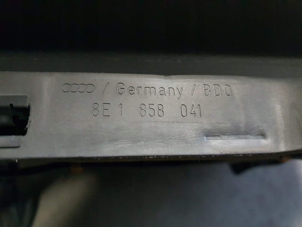 фото №12, Audi a4 b6 04r консоль панель приладів air bag ремені swing