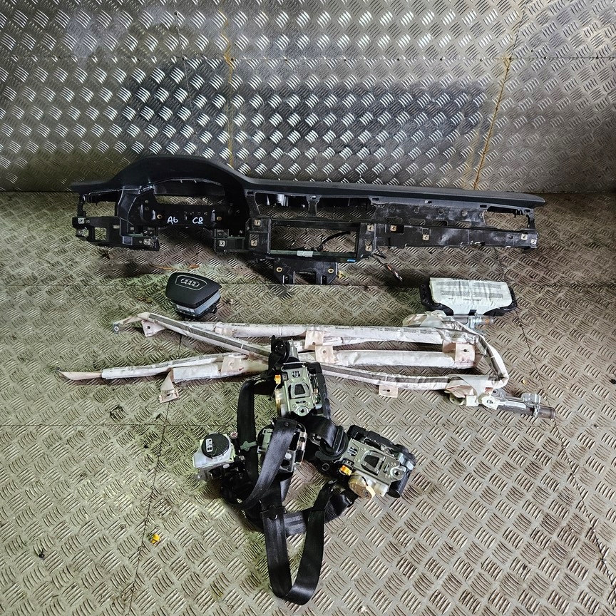 фото №7, Audi a6 c8 4k консоль панель приладів подушка безпеки ремені оригінал комплект