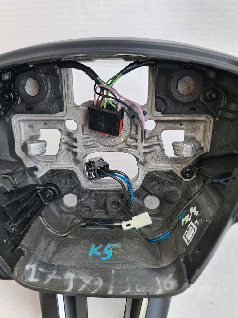 фото №6, Kuga mk2 повітропровід шкіряний мультифункція підігрів