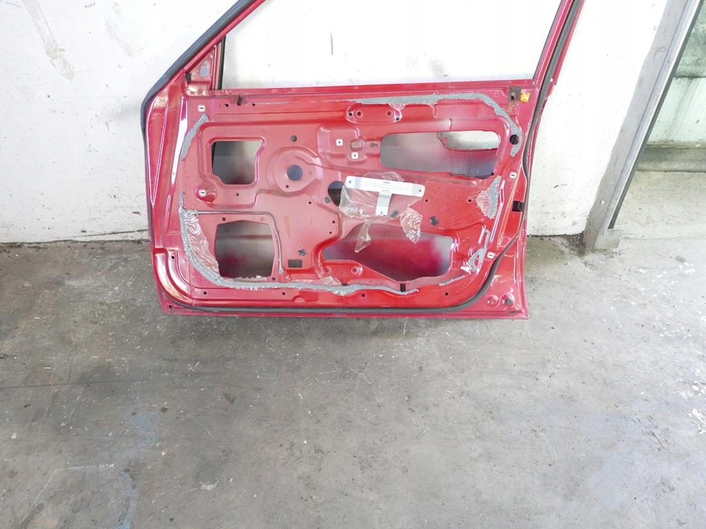 фото №12, Двері праве перед r43 mitsubishi carisma i hb 95-