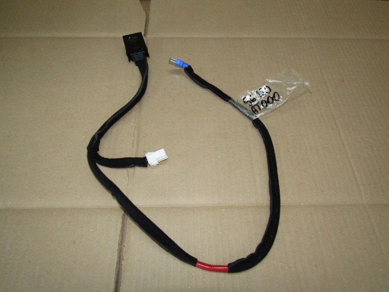 фото №1, Kia niro ii 2 разъём соединитель вход жгут usb 96120-at000