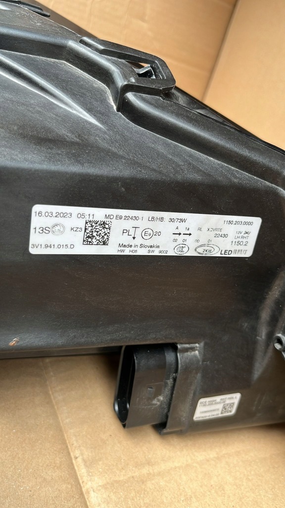Skoda superb 3 рестайлинг  фара левая передняя перед full led 3v1941015d европа Недорого