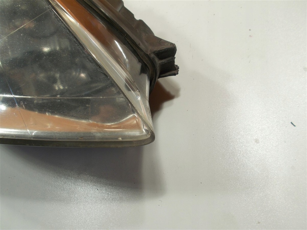 фото №7, Peugeot 407 sedan sw ксенон лампа правая фара правый перед