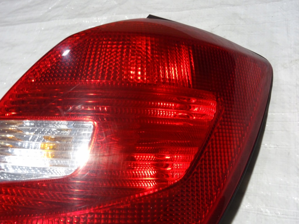 Фара задня fabia 2 2 правий 2007-2014 5j6945112 Київ