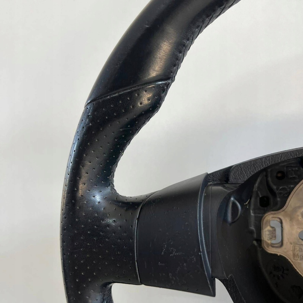 фото №9, Vw scirocco golf v gti r32 повітропровід шкіра шкіряний зрізана 1k0419091at