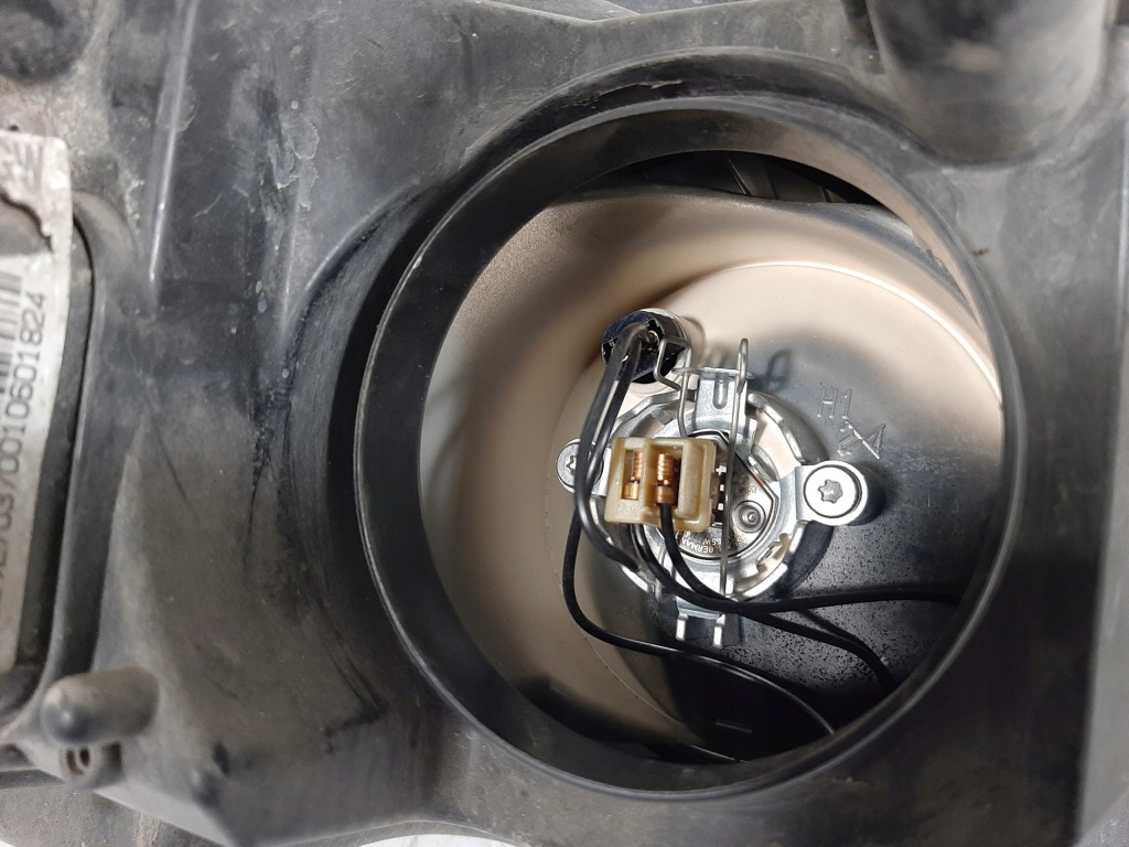 Opel astra h 1.4 16v 05r фара ліве перед 1eg270370-01 Доставка