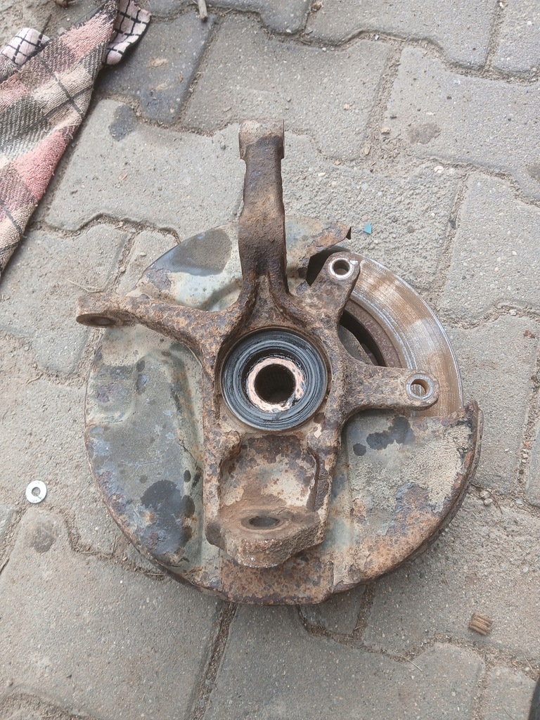 фото №5, Suzuki vitara i 1.6 8v поворотний кулак права