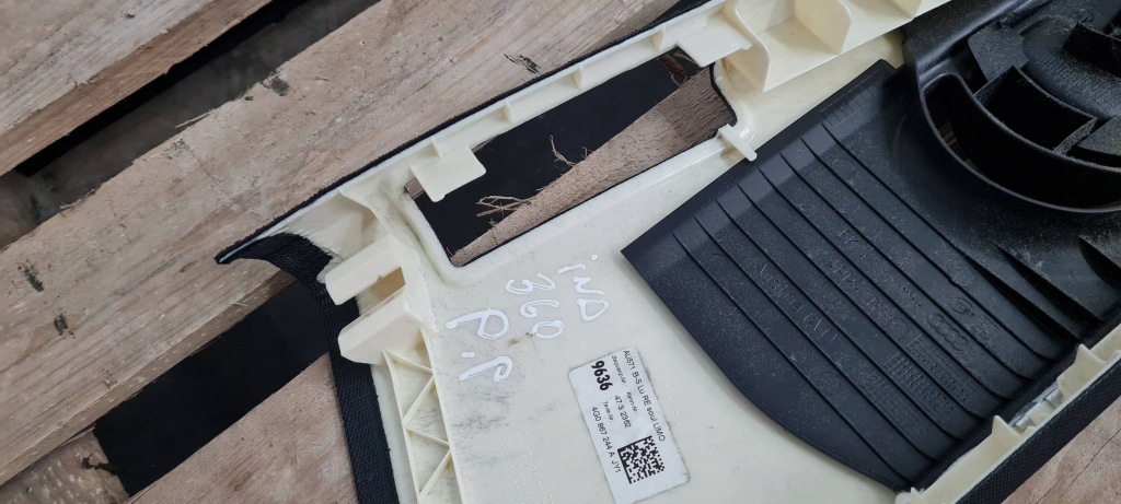 A6 c7 4g рестайлинг  накладка стойка правая правый  перед поперечина sline 4g0867244a Оригинал