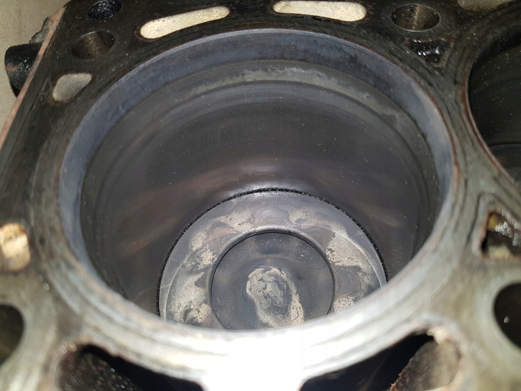 Vw audi a4 b8 a5 8t 2.7 tdi v6 cam блок dół двигуна поршні wał Ціна