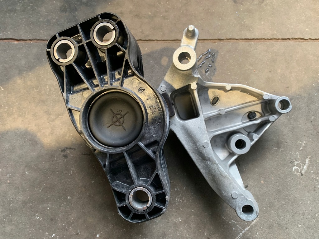 фото №7, Renault megane iv кронштейн подушка двигателя 112327345r