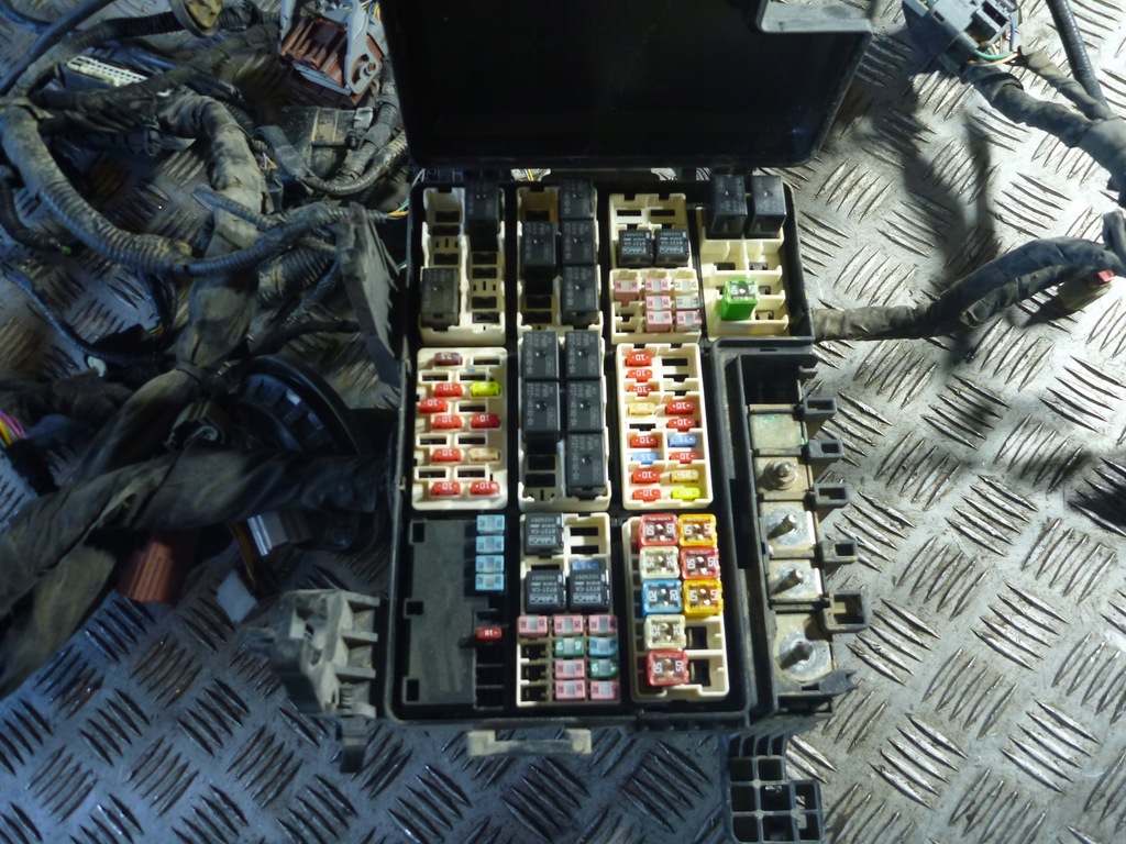фото №9, Коробка предохранители жгут ford f150 2.7 5.0 15-