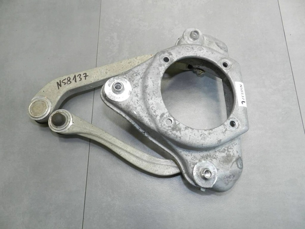 фото №1, Vw phaeton кронштейн рычаг левый верхний