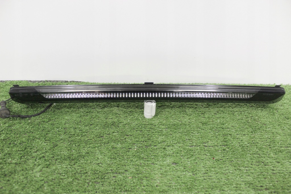 фото №1, Третий свет стоп volvo v60 ii 31468198 18 -