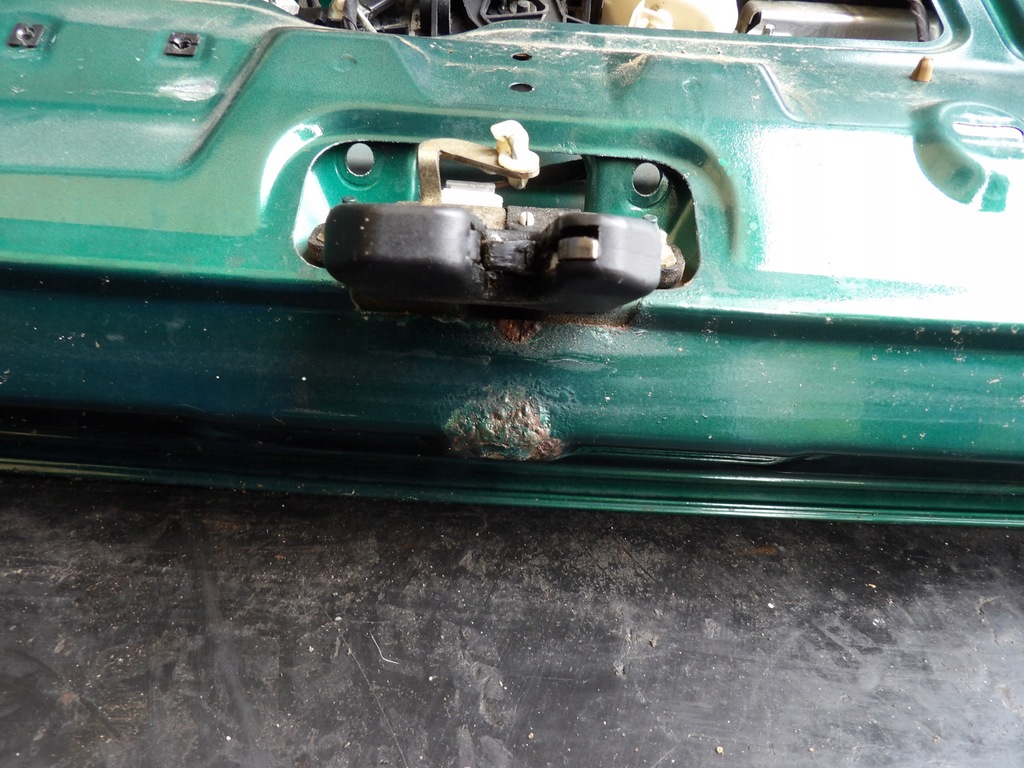 фото №6, Audi a3 i 8l кришка багажника задня lak. lz6l hb 3d