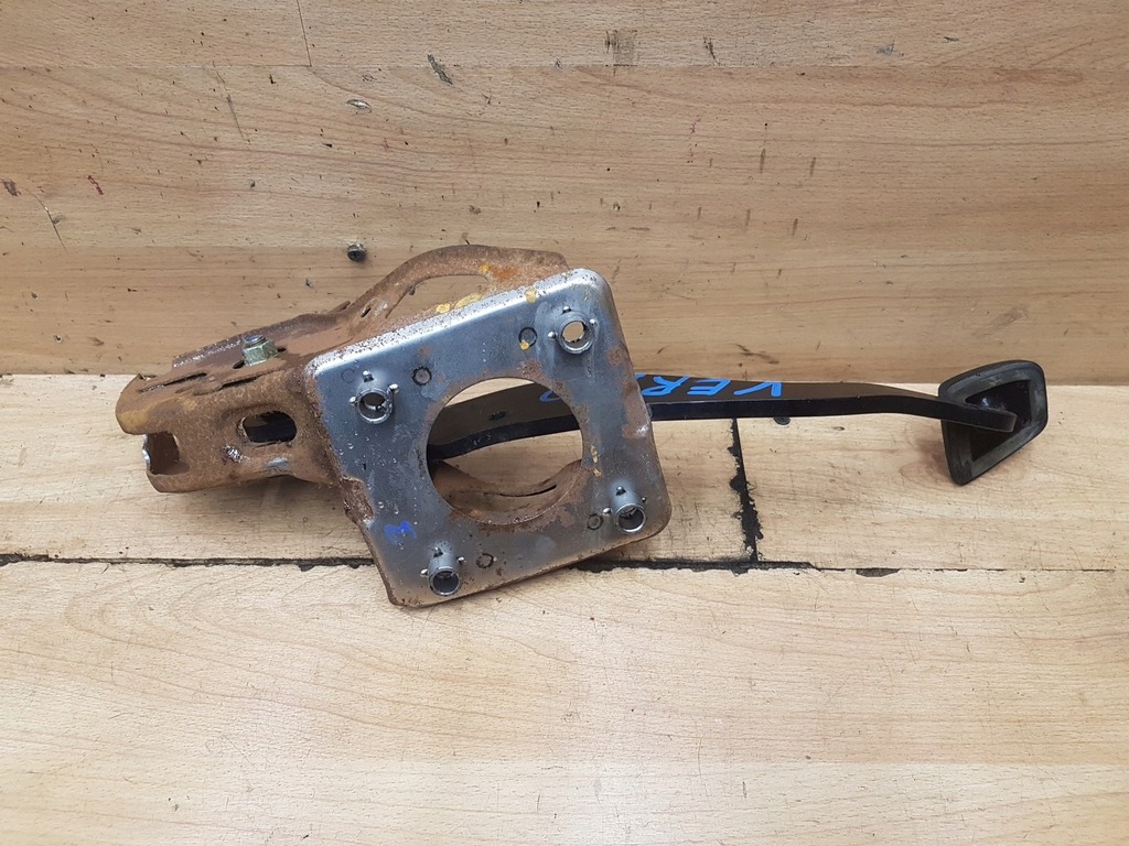 фото №3, Педаль тормоза toyota corolla verso ii