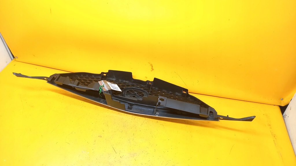 фото №11, Решётка радиатора решётка радиатора mazda premacy 99-05r c10050712