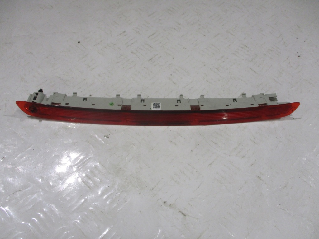 фото №1, Третий свет стоп skoda octavia iii kombi 5e9945097