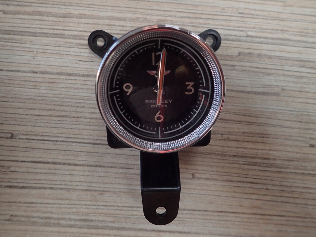 фото №1, Bentley bentayga 36b часы chrono