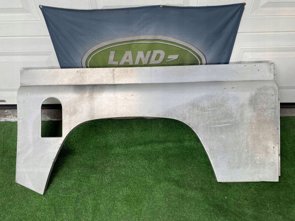 фото №1, Land rover defender подкрылок передние lr0983435