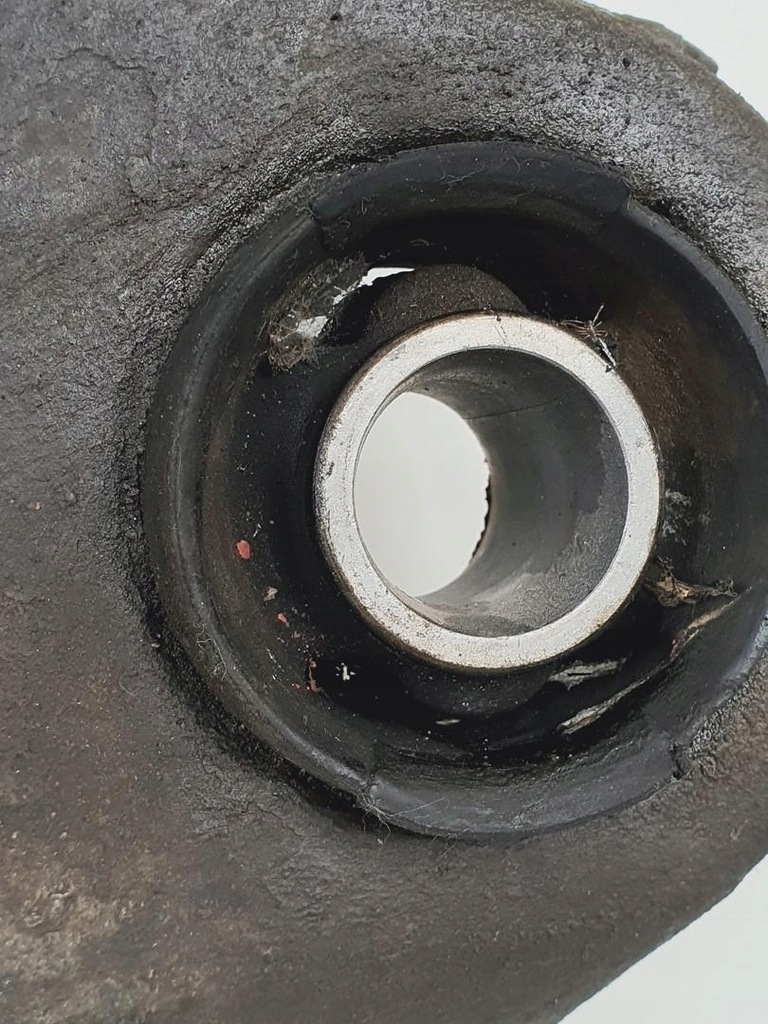 фото №7, Підрамник підрамник поперечина балка перед volvo v70 ii 2.5 t