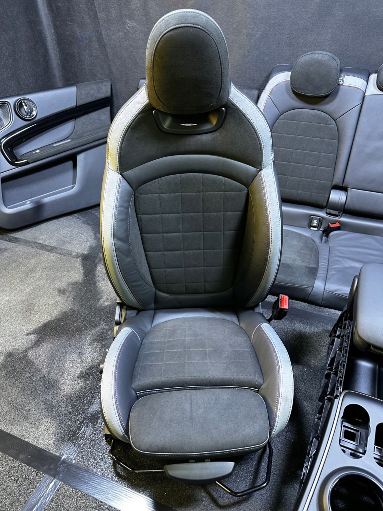 фото №4, Mini countryman f60 f60 lci jcw сидіння середина заднє сидіння alcantara sport