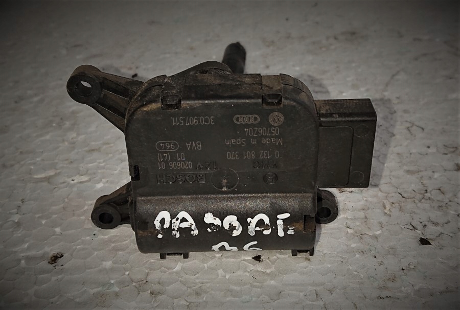 фото №1, Моторчик отопителя volkswagen 3c0907511