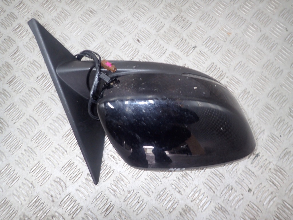 фото №1, Maserati levante зеркало наружное камера правое 19pin n61