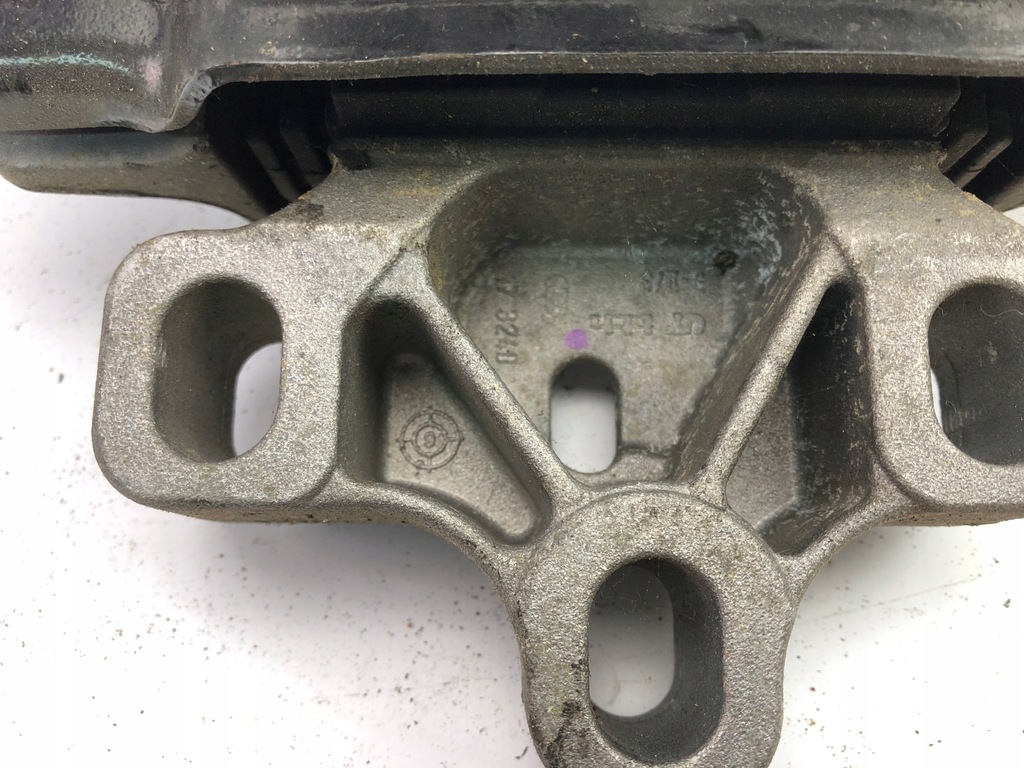 фото №5, Vw passat b7 tdi кронштейн подушка двигателя 1k0199155t