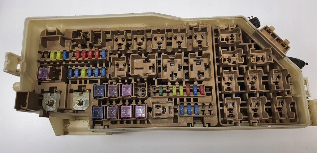 фото №3, Коробка запобіжників mazda rx-8