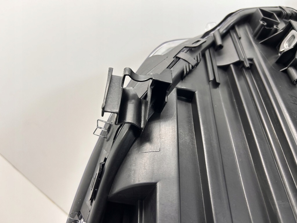 фото №10, Mercedes cla w117 лампа лампи bi ксенон оригінальна led права