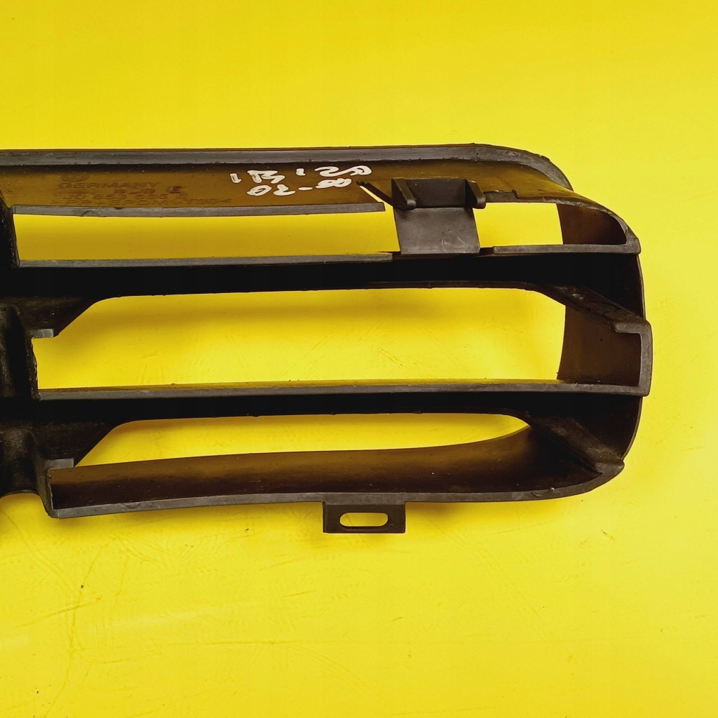 фото №10, Решітка бампера правий перед seat ibiza iii 1j0853666e nr145