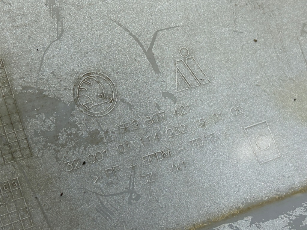 фото №11, Skoda octavia iii kombi бампер задня задній