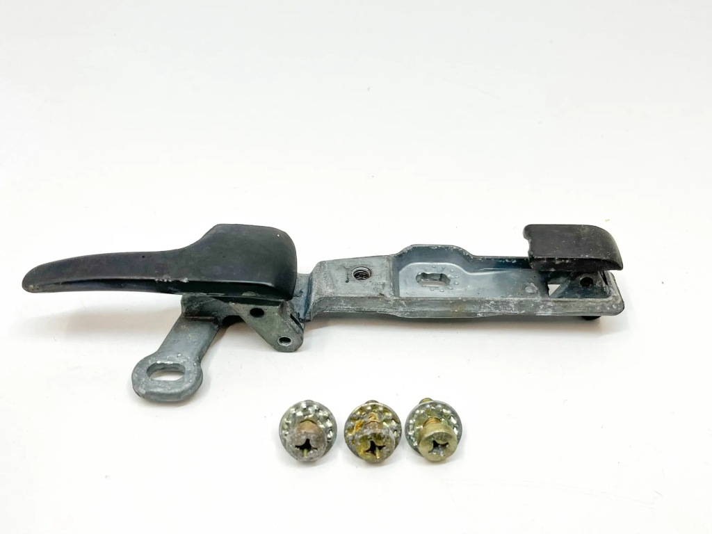 Купить Передняя правая ручка внутренняя mercedes-benz sl r107 a1077600461