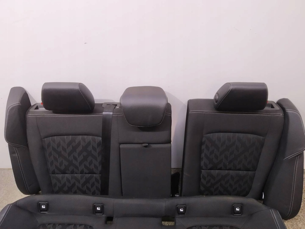 фото №15, Сиденья заднее сиденье обшивки полукожа sedan комплект обшивки renault talisman i