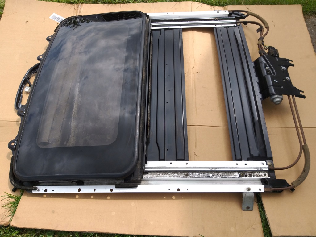 фото №4, Mazda 323f ba люк 1994r-1998r