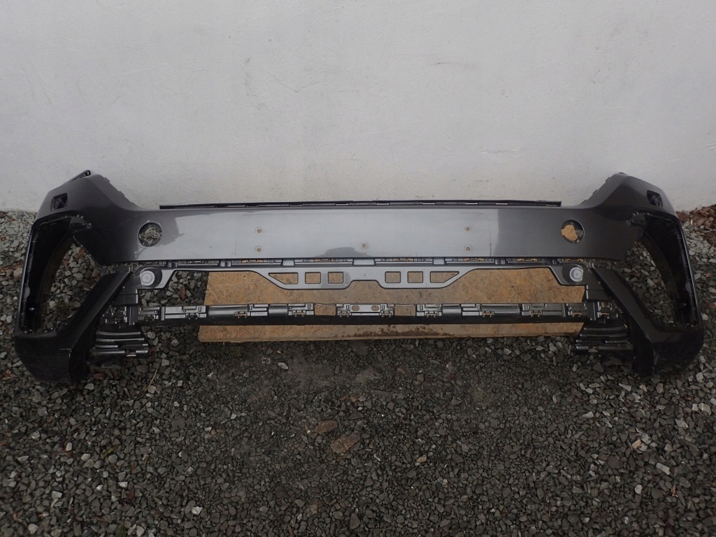 Купити Бампер передні  передній vw touareg 3 3 760 r line