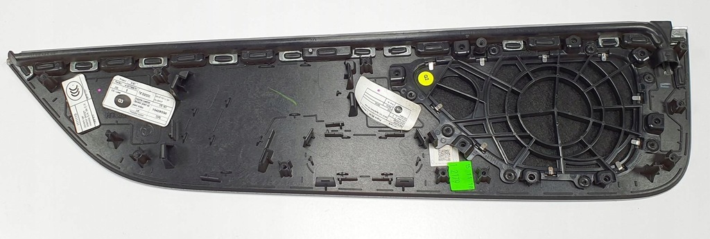 фото №6, Накладка динамика дверь задняя mercedes gle w167