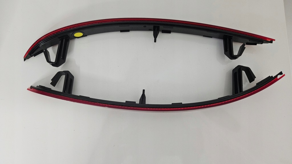 Купити Volvo xc60 xc90 відбивач бампера правий 32293627