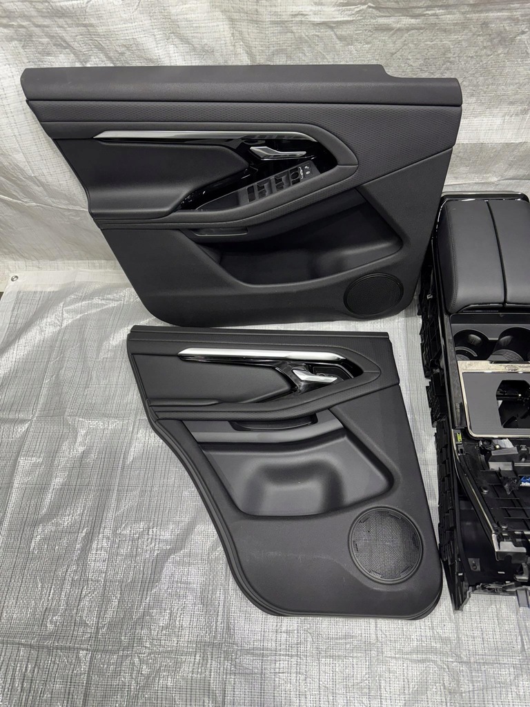 фото №10, Сиденья обшивки подлокотник land rover evoque l551