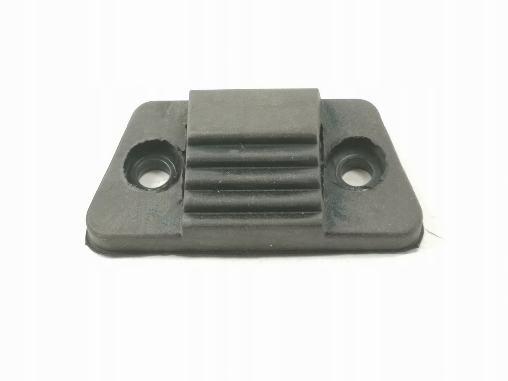 фото №1, Відбійник кришки багажника alfa romeo 146 97-00 ori