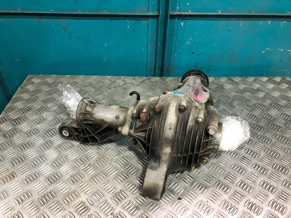 фото №1, Mercedes w251 3,2 cdi міст диференціал 2,92 перед w164