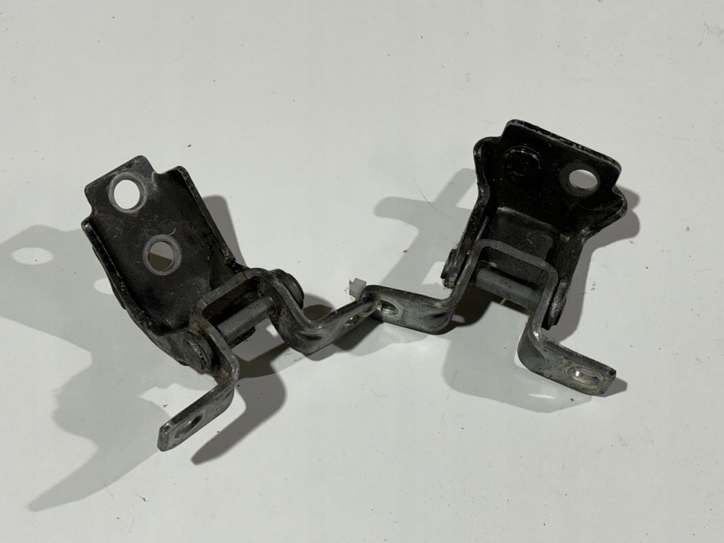 фото №1, Mazda cx5 12-17 петли дверь левый задняя комплект