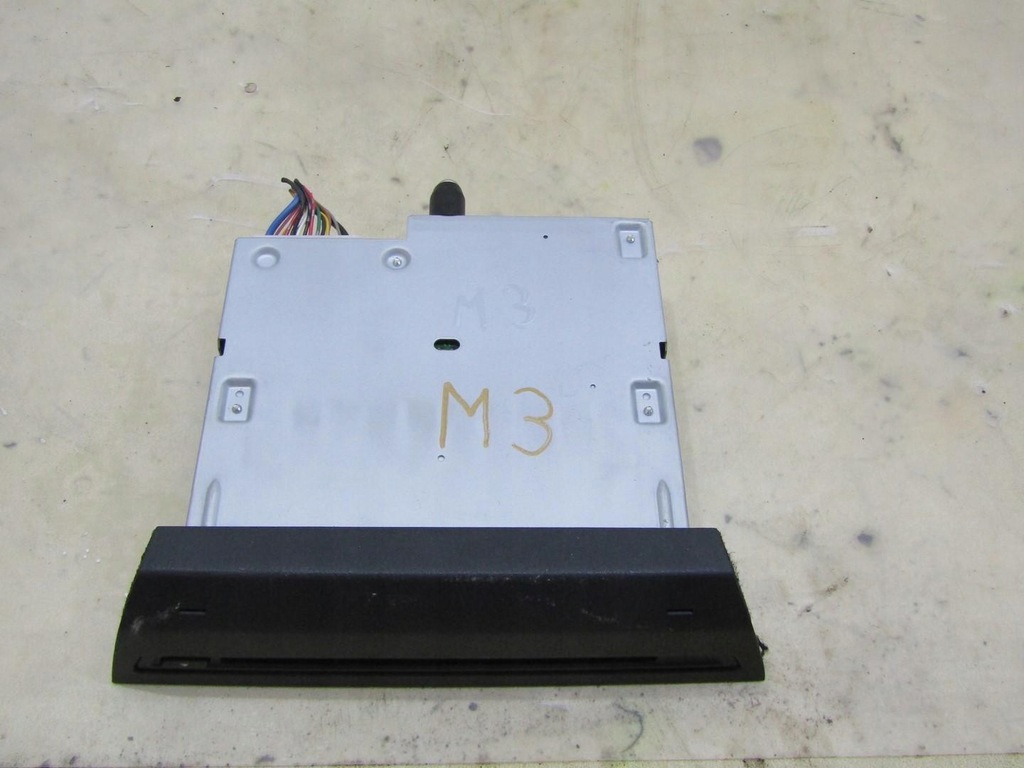 фото №5, Проигрыватель дисков cd dvd считыватель mazda 3 bm bn bje8-669g0c