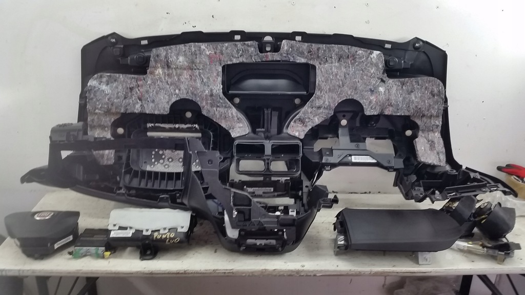 фото №8, Fiat punto evo приборная панель приборная подушка безопасности ремни