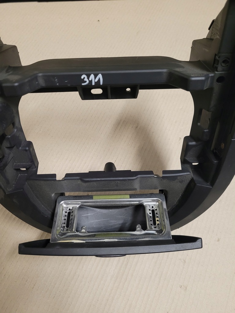 фото №2, Citroen c6 рамка решітка радіо