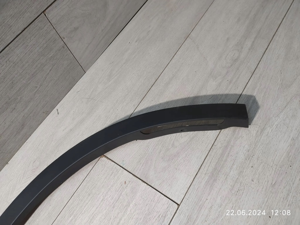 фото №7, 8985. tesla y молдинг крила правий перед 1683860-00-a