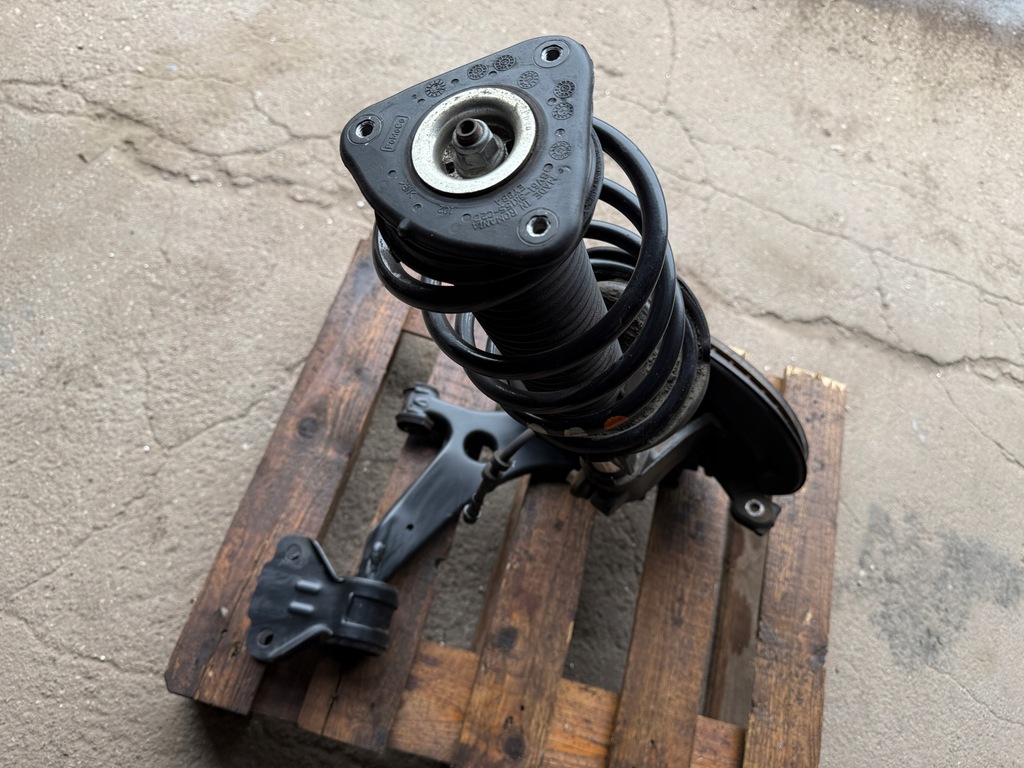 фото №11, Амортизаторна стійка поворотний кулак важіль супорт правий перед ford focus mk3 eu org комплект