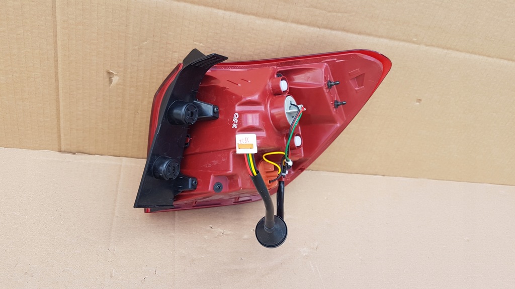 фото №10, Лампа задняя левая kia rio iv hb 17-20